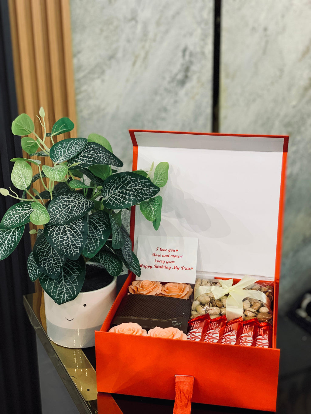 Wallet & Nuts Gift Hamper – Stylish Practical Gift for Him