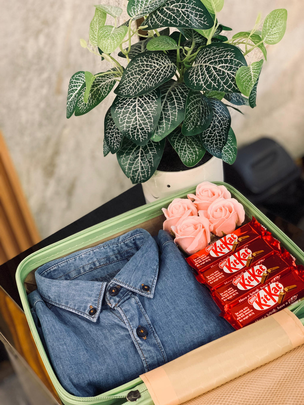 Luxury Trolley Gift Hamper – Premium Gifting Experience