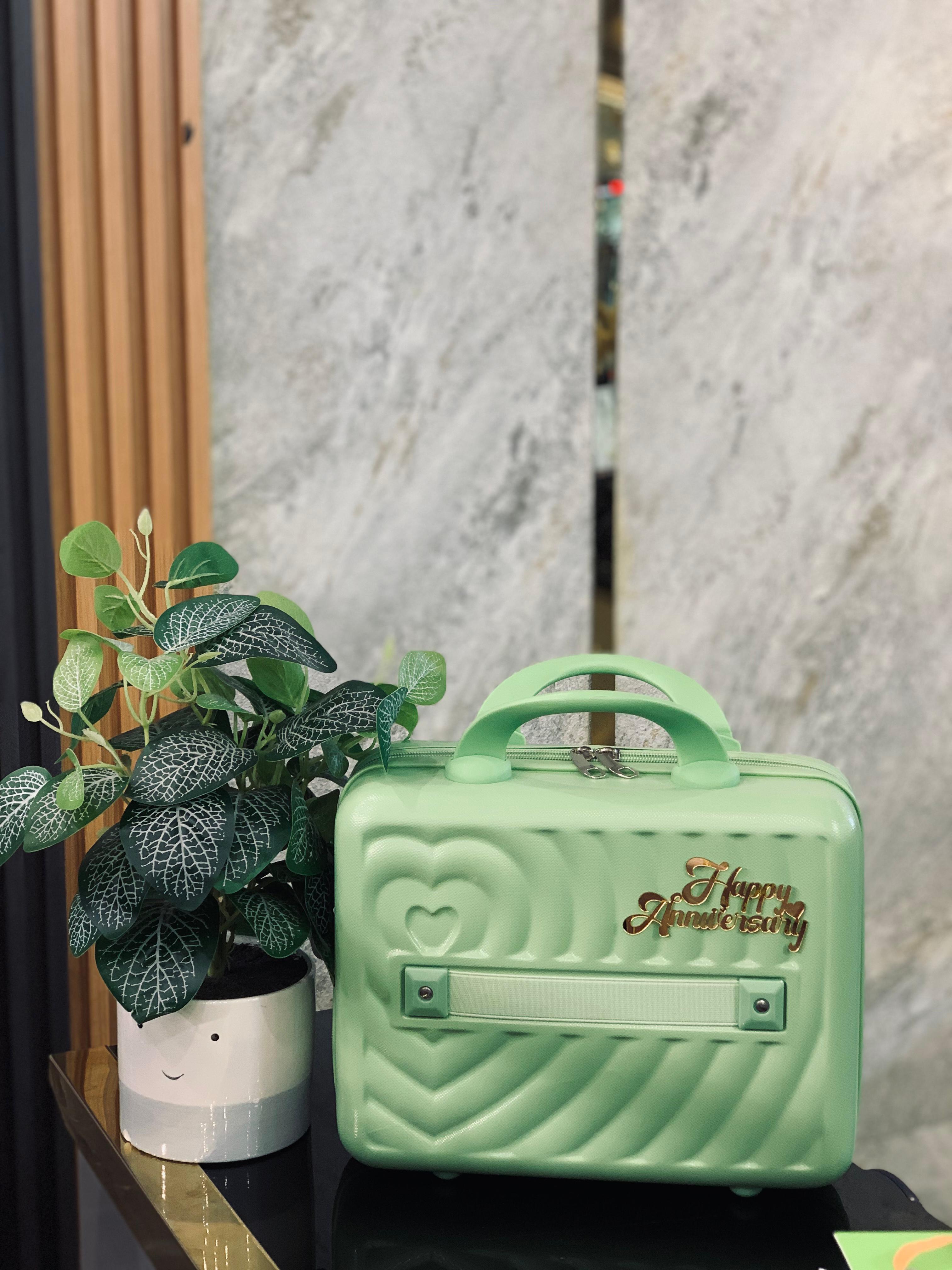 Luxury Trolley Gift Hamper – Premium Gifting Experience