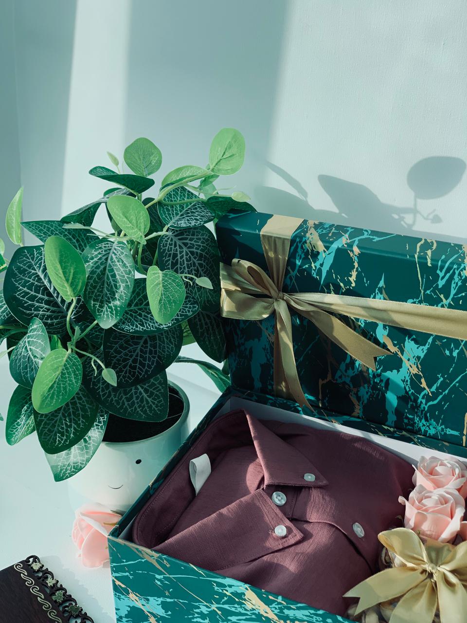Premium Shirt & Nuts Gift Hamper – Delicious Birthday Gift for Him