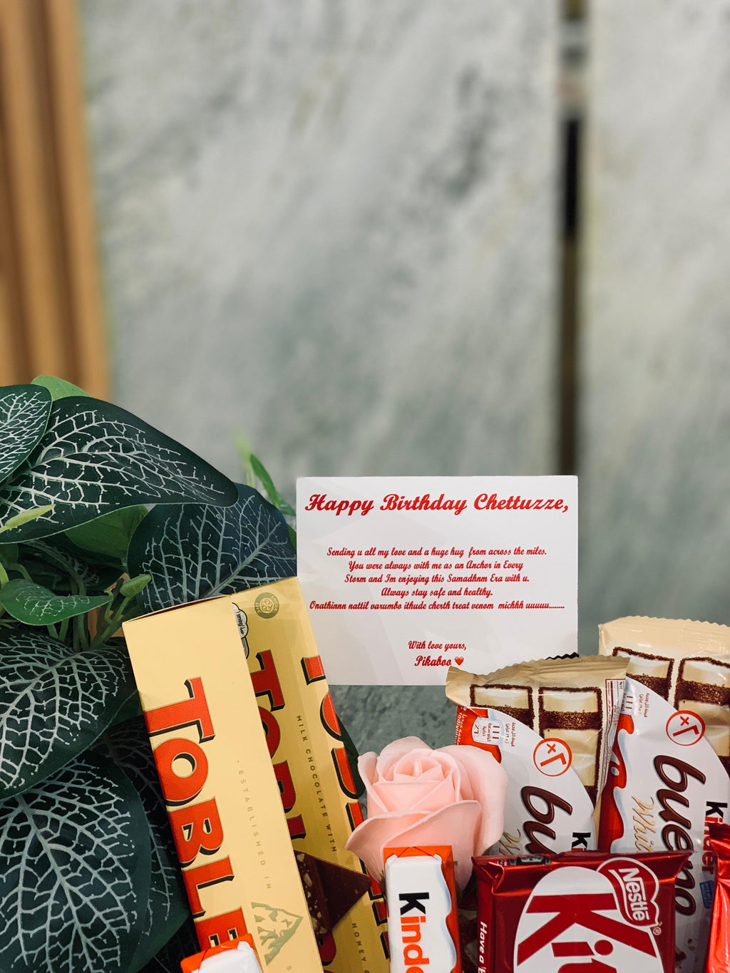 Customized Chocolate Gift Hamper – Personalised Sweet Gift Box