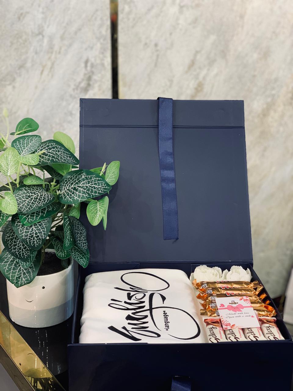 Mug Gift Hamper with Chocolate Bouquet – Fun Sweet Birthday Gift Combo