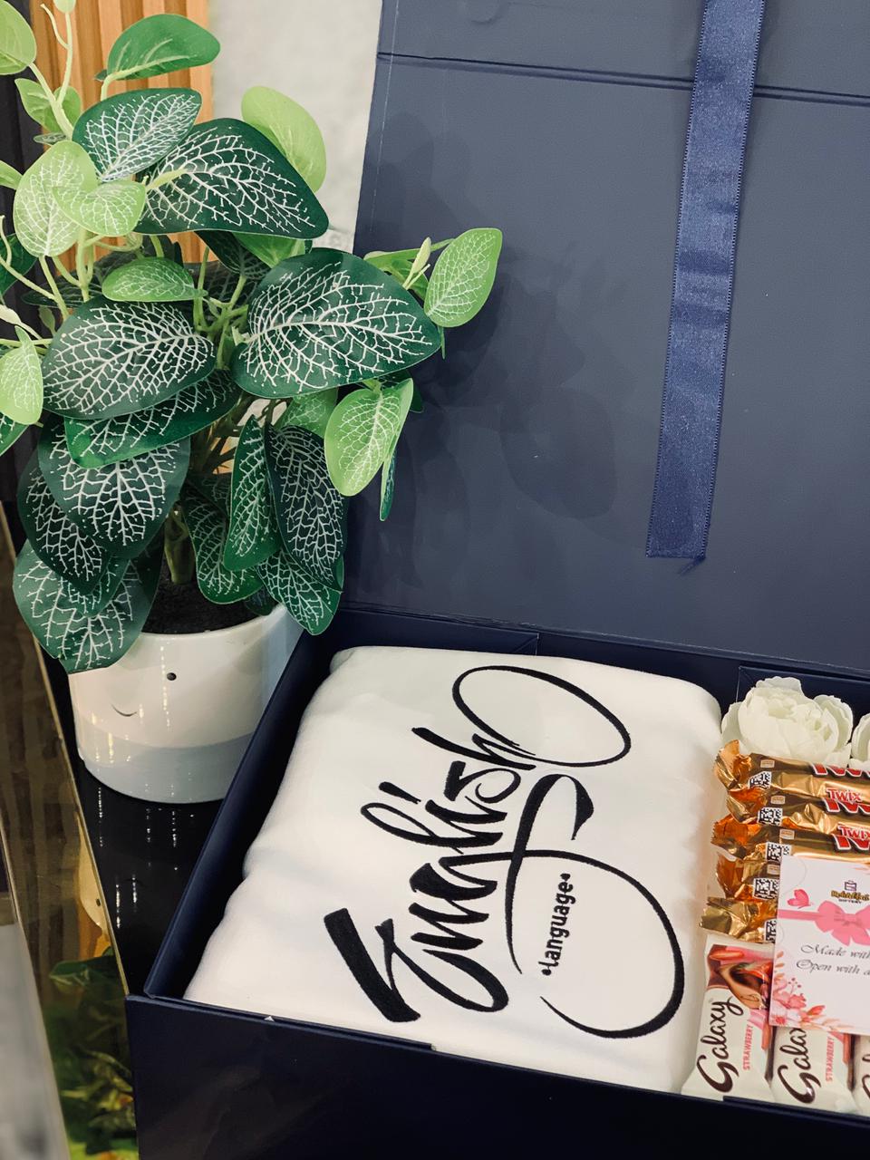 Mug Gift Hamper with Chocolate Bouquet – Fun Sweet Birthday Gift Combo
