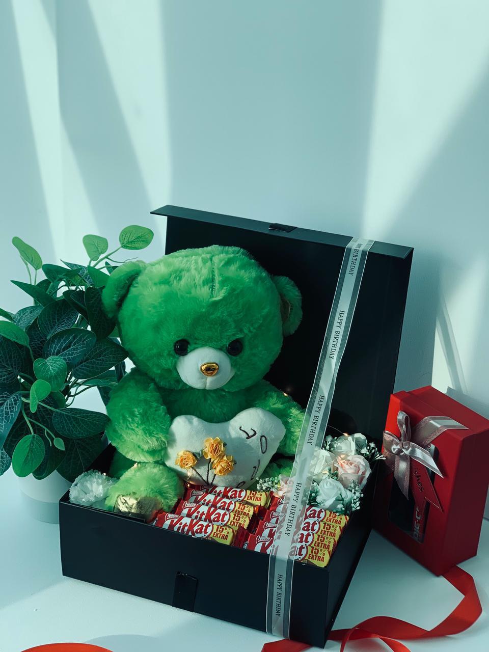 Teddy bear hamper
