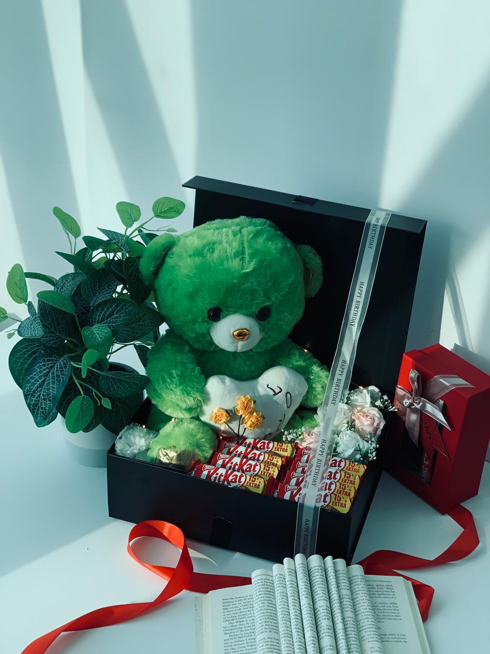 Teddy bear hamper